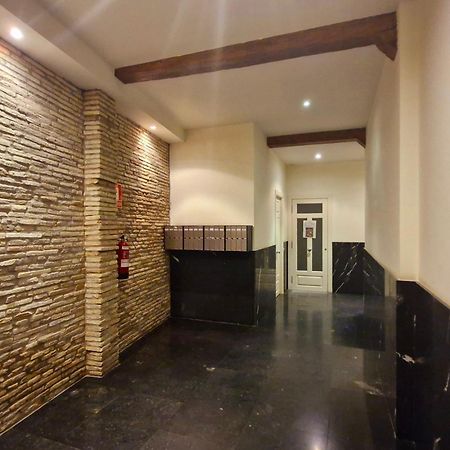 Lux Wood Loft With Air Con & Lift Apartment โลโกรโญ ภายนอก รูปภาพ