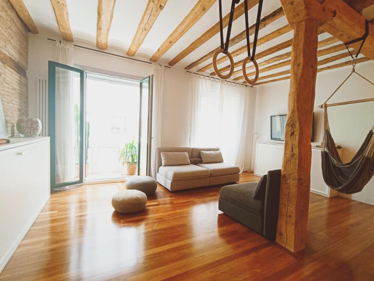 Lux Wood Loft With Air Con & Lift Apartment โลโกรโญ ภายนอก รูปภาพ